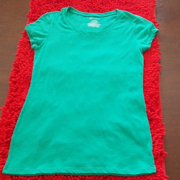 Three layering tees - Picture 2 of 5